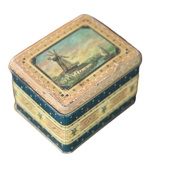 Dutch Windmill Tin | Vintage Home Accents - Picture 3 of 3